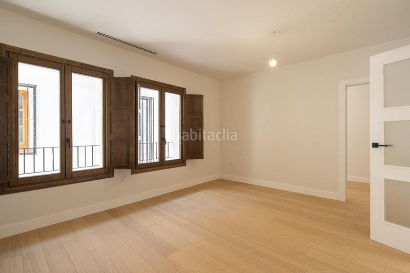 Foto 1d3a3286-e1df-4a88-909d-c89ae3bbed57. Piso horno de vidrio, espino 1 c en Barrio de Albaicín Granada