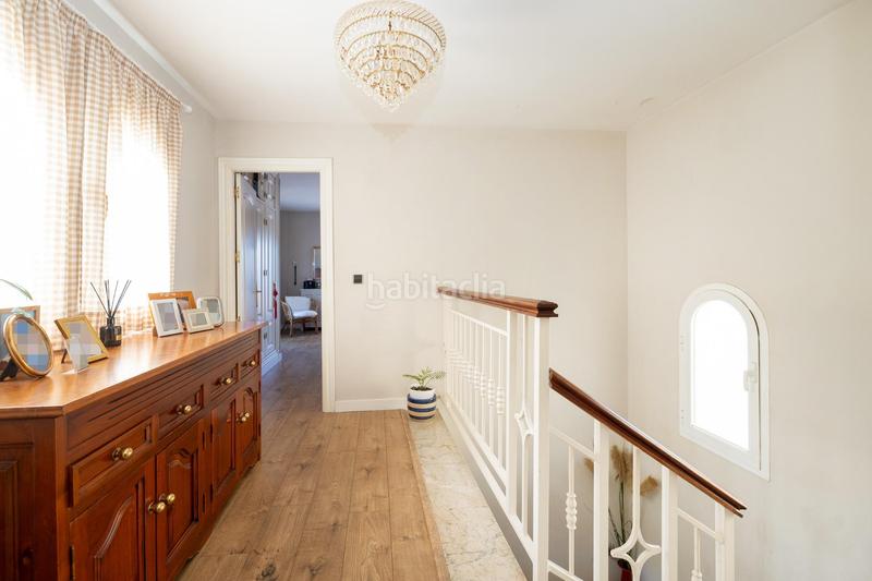 Foto f7f442e8-ce5d-4d5f-a777-628a70196527. Chalet in calle infanta elena 7 in Urbanizaciones Alhendín