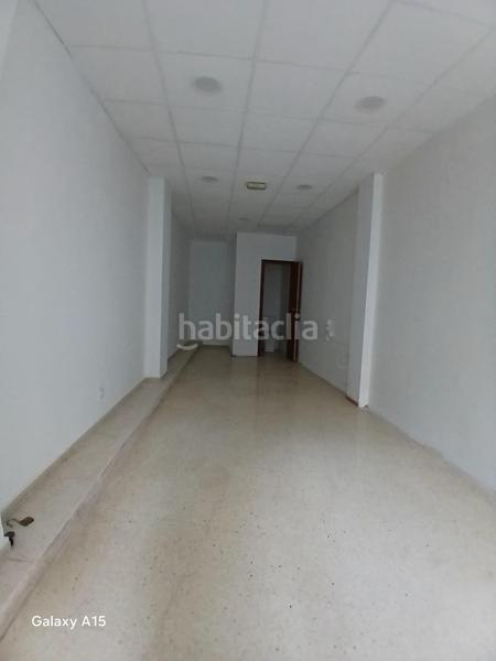 Foto 025b59e0-3986-40d0-9437-7c3528753ed3. Alquiler local comercial  en el centro!! en Granada