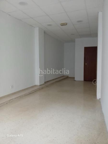 Foto e5ab602e-aff2-4d3f-b045-9566f7c56d29. Alquiler local comercial  en el centro!! en Granada