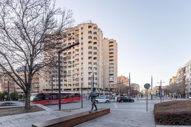 Foto 065e7e60-98df-4e90-b9c4-d5f0bfe23e86. Alquiler parking coche gran plaza de aparcamiento en caleta!! en Granada