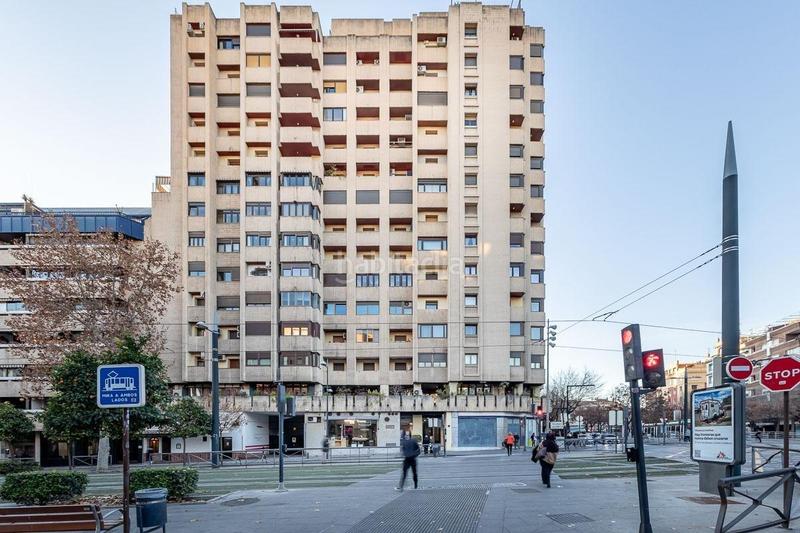 Foto f35ba5e8-2508-4400-adf2-538d2aff0797. Rent car parking in Pajaritos Granada