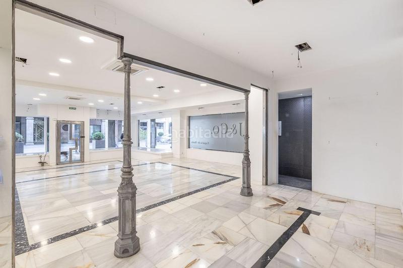 Foto 62603121-154a-45df-9e7d-3fef968d042c. Location local commercial dans San Matías - Realejo Granada