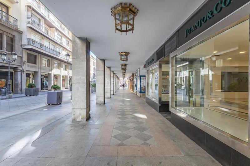 Foto a6441ea7-4364-4103-9ec7-5a5f27097a93. Location local commercial dans San Matías - Realejo Granada