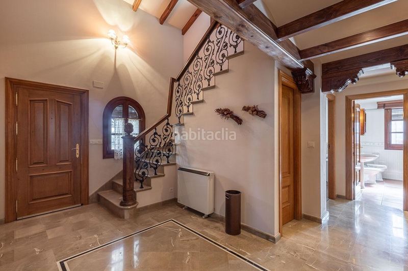 Foto 031091a0-7a70-4c12-99ad-82cf900d3ff6. Chalet increíble chalet independiente en zona privilegiada en Ogíjares