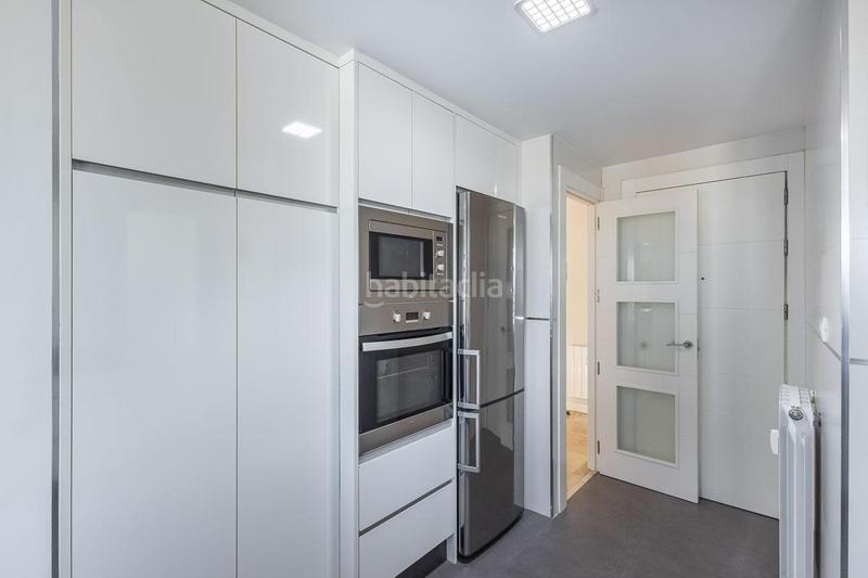 Foto fe1a2516-7e4a-4a72-b810-c0ee58d167a2. Miete etagenwohnung mit heizung pool in Cervantes Granada