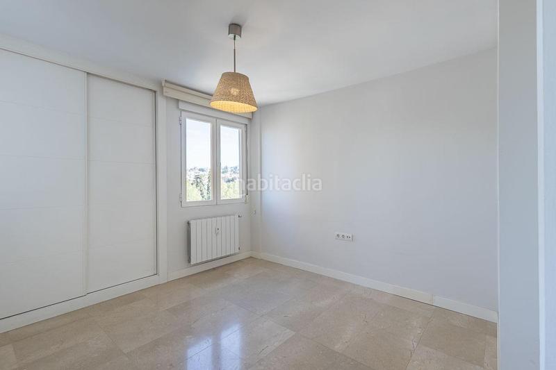 Foto 0c405957-59b8-468b-b043-3ae81b700828. Rent flat with heating pool in Cervantes Granada