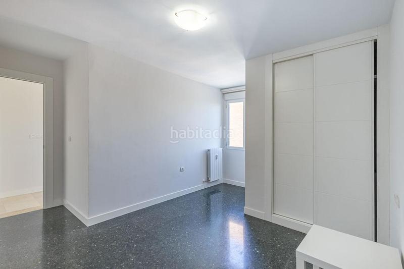 Foto 1cf9a0f5-2a63-4c46-bf2f-1750a7236104. Rent flat with heating pool in Cervantes Granada