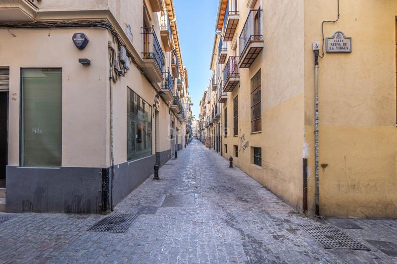 Foto f02b5d46-eaa7-428b-b68f-3f2354773850. Local comercial a Fígares Granada