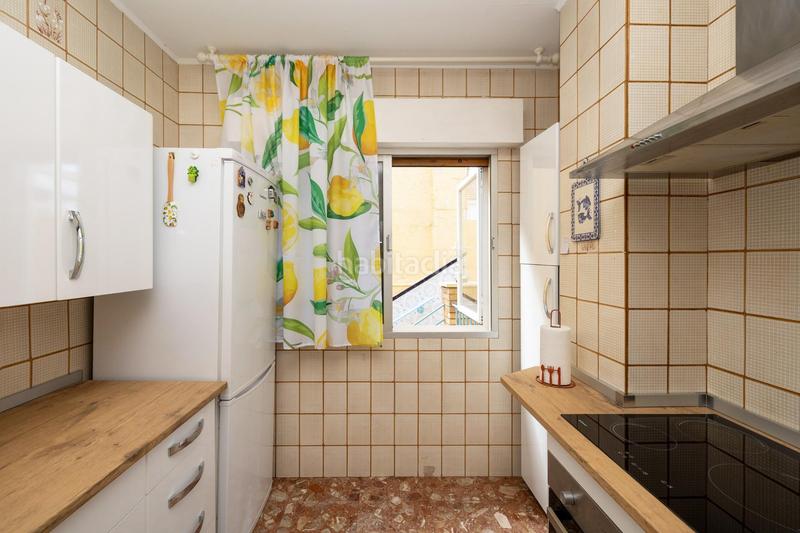 Foto d045e1bf-3883-4988-a766-4c1b8463db55. Maison avec parking dans San Antón Armilla