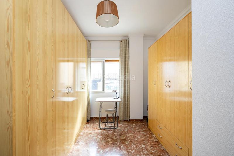 Foto e31b1e38-9e62-44f4-bfe7-561d97ff0e2f. Maison avec parking dans San Antón Armilla