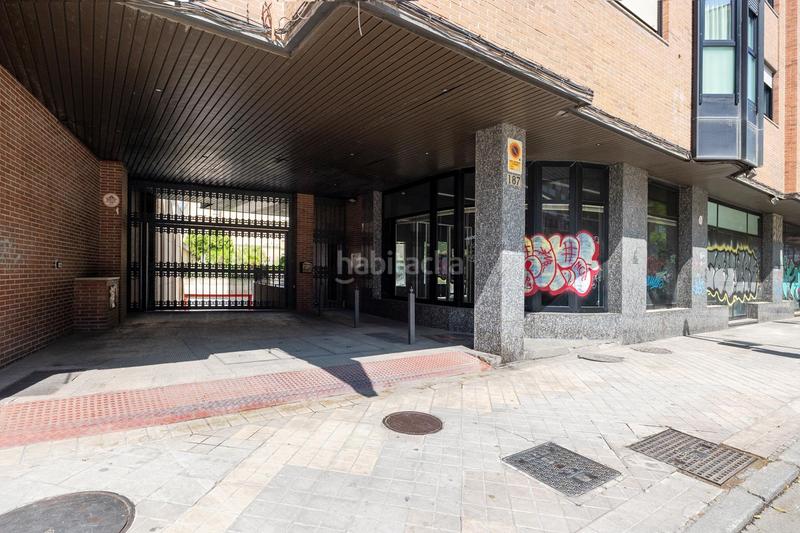 Foto 49888bf8-ce98-48b8-a3c2-08b12c489f31. Geschäftsraum in Rosaleda - Juventud Granada