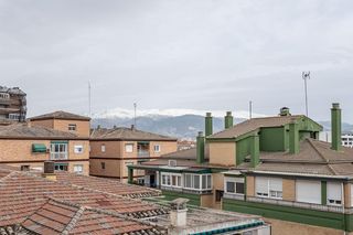 Alquiler Piso en Angustias - Chana - Encina. Piso de estudiantes en la chana!!