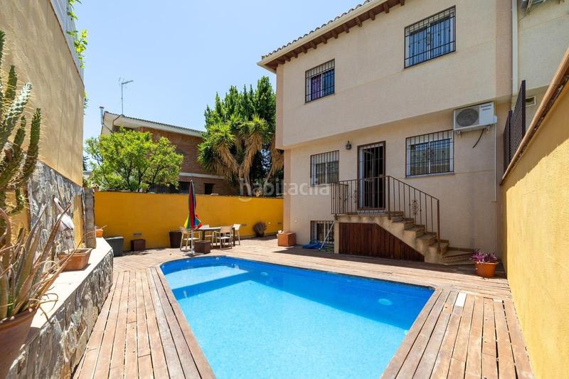 Foto db5fd3a4-11d9-43b6-89b6-2e05ec9b3718. Casa adosada  en cajar, a un paso de granada en Cájar
