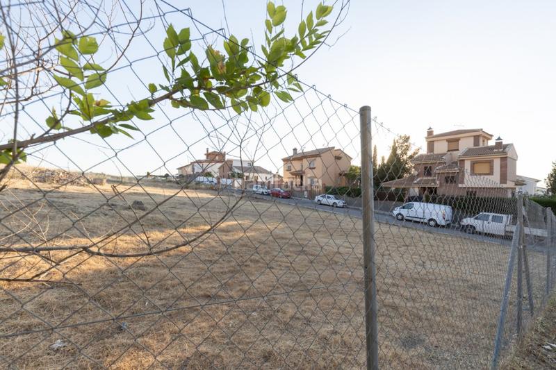 Foto da29d73c-9d16-4935-92e8-0c9320c818b6. Terreny residencial a avenida la libertad 4 a Barrio de la Vega Monachil