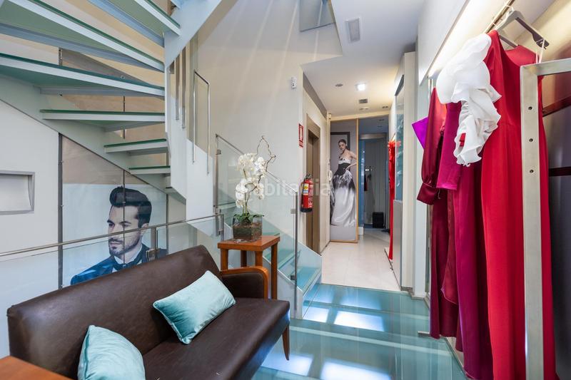 Foto a32c7132-5d4c-4315-8b99-00b581d4f8fe. Locale commerciale in calle alhondiga 10 in Centro - Sagrario Granada