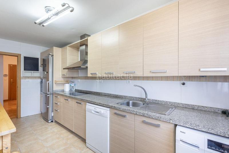 Foto 4df5d5bd-4cc5-40d4-b380-805fbddc953f. Piso precioso piso a la entrada en Jun