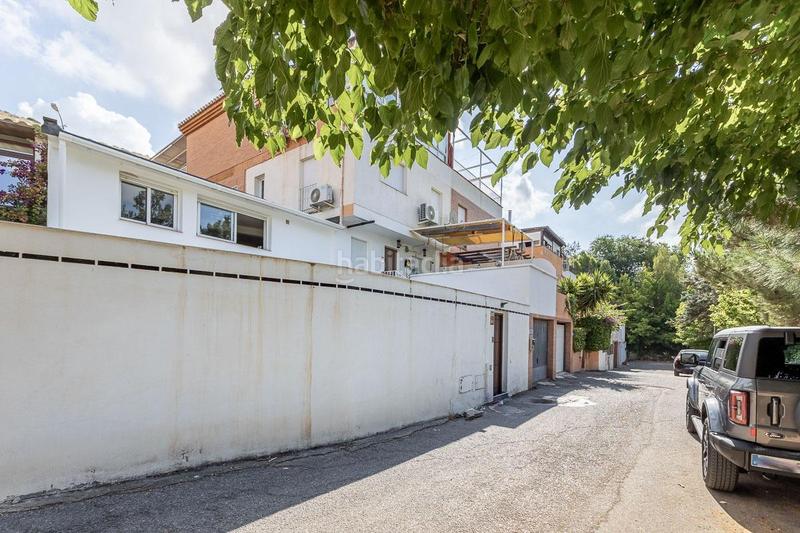 Foto 455cf5c8-4b53-4e68-a673-3844deccaf29. Casa a schiera con piscina in Cenes de la Vega