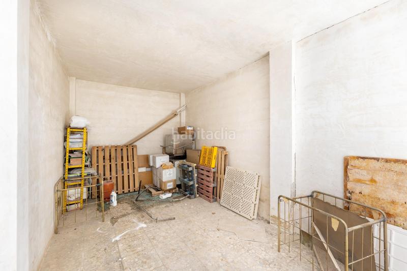 Foto 82d9ff51-61fd-4fbe-9d97-623e474ae14c. Local commercial dans calle monachil 29 dans Barrio de Zaidín Granada