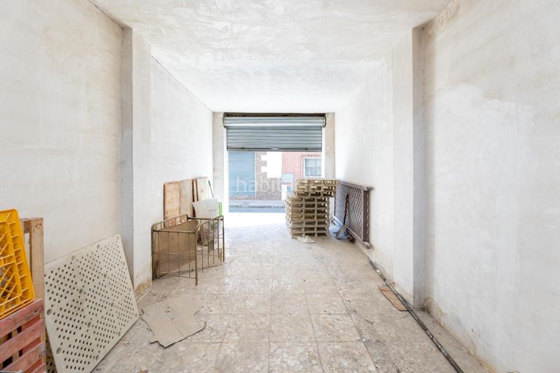 Foto 9fe69857-9a59-482f-8485-92f6b0714062. Local commercial dans calle monachil 29 dans Barrio de Zaidín Granada