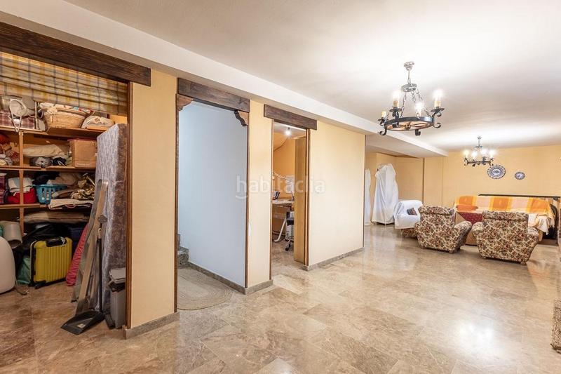 Foto 86283127-94c5-4a8d-aefe-17c63ff02720. Casa adosada chalet familiar con jardin, piscina privada y vistas a granada en pleno centro de la zubia en Zubia (La)