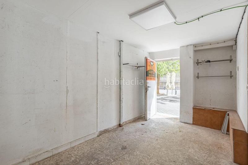 Foto 9890f8f5-35cb-4d65-9b86-d07a3fdbf09c. Alquiler local comercial  en plaza del campillo bajo en Granada