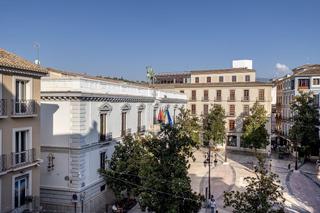 Miete Etagenwohnung in Centro - Sagrario. Gran piso de 2 dormitorios en reyes catolicos