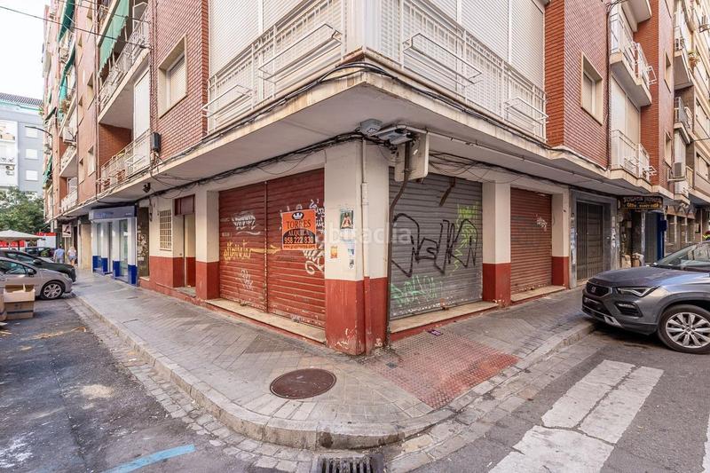 Foto c2d2f9cf-8ef2-4a15-b0af-86030ad77720. Rent business premise in Camino de Ronda Granada