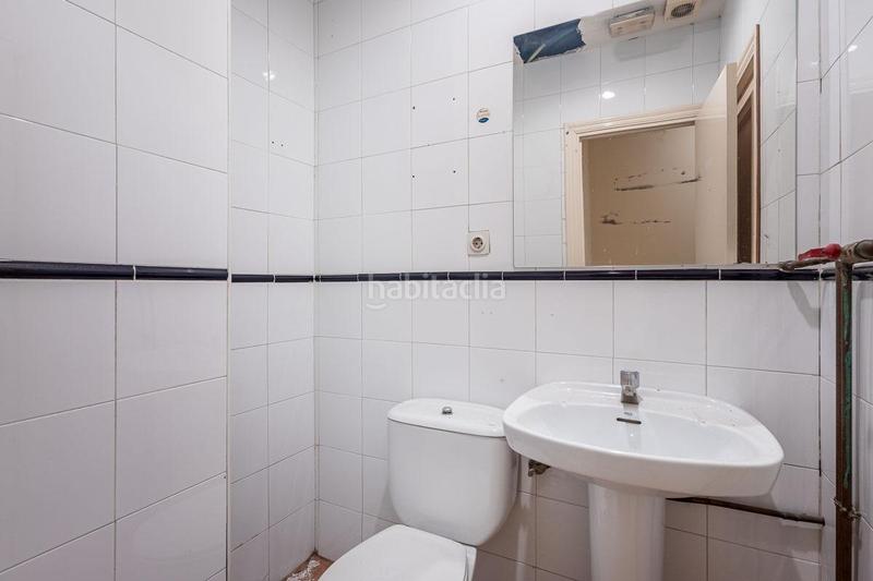 Foto ea0b00bc-e5f8-4240-a5fd-8e90d8ef6ccf. Rent business premise in Camino de Ronda Granada