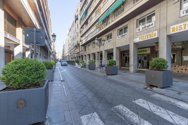 Foto 4d93f089-e06e-4672-a7b0-637a8d6e24e1. Locale commerciale in calle ángel ganivet 13 in San Matías - Realejo Granada