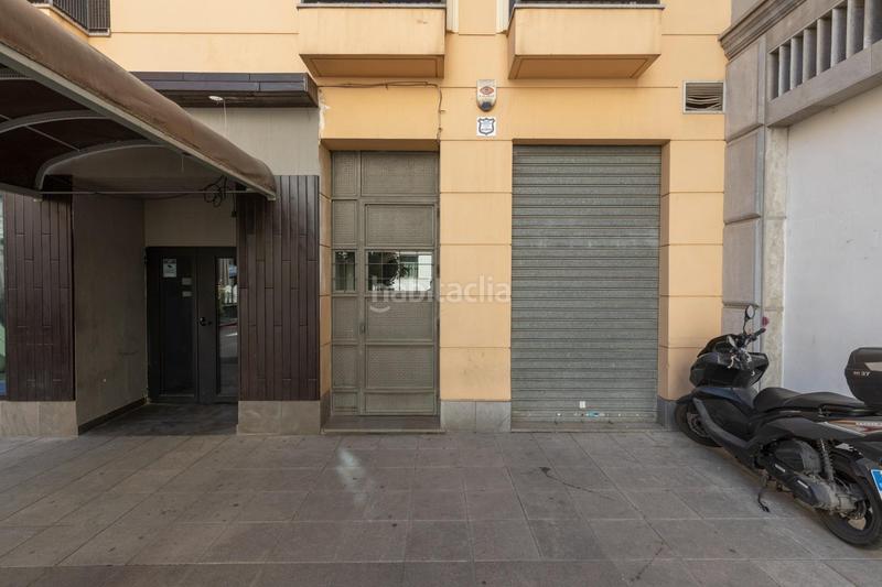 Foto 8efd81b4-48b3-4090-b874-b988e2eb34db. Locale commerciale in calle ángel ganivet 13 in San Matías - Realejo Granada