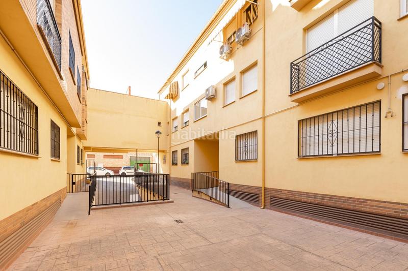 Foto 48a266a3-92a7-462f-a439-cc4dfeae5f60. Ático en calle calle de boabdil 17 tu nuevo ático en Híjar con garaje y terraza en Gabias (Las)