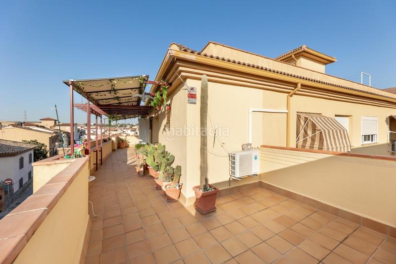 Foto 71280a9c-761f-4356-b255-0defbd1941a1. Ático en calle calle de boabdil 17 tu nuevo ático en Híjar con garaje y terraza en Gabias (Las)