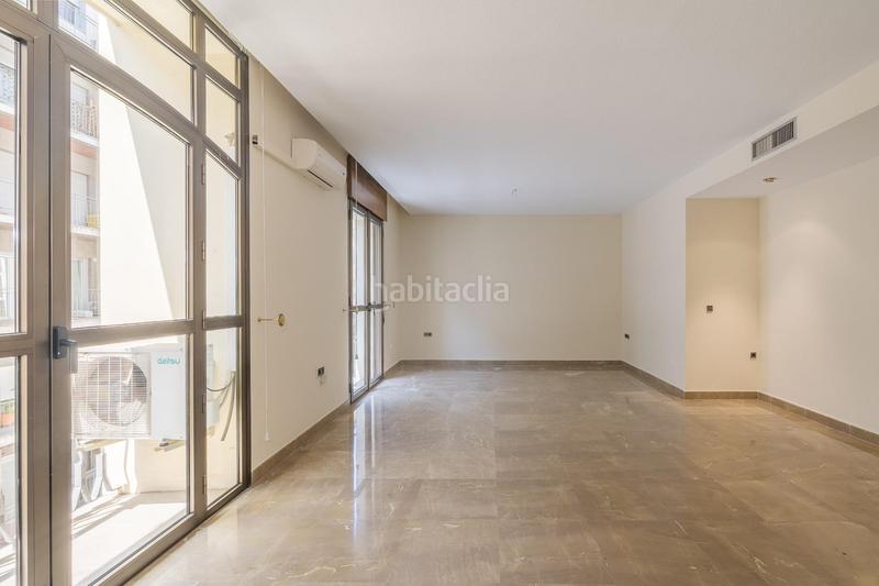Foto 2030798f-537b-44d3-9e97-7fe3aa8d0872. Piso fantastico piso en angel ganivet en San Matías - Realejo Granada