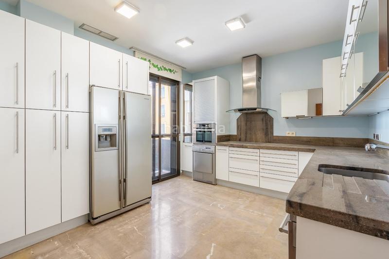 Foto 9f6452e5-35f6-4073-831a-c44c635dd526. Piso fantastico piso en angel ganivet en San Matías - Realejo Granada