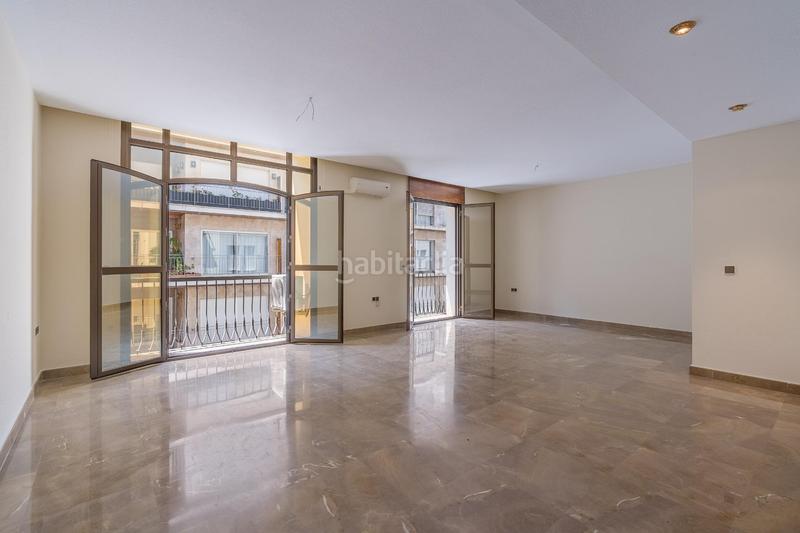 Foto dee9a6f6-c860-4210-b76e-190de2e720c7. Piso fantastico piso en angel ganivet en San Matías - Realejo Granada