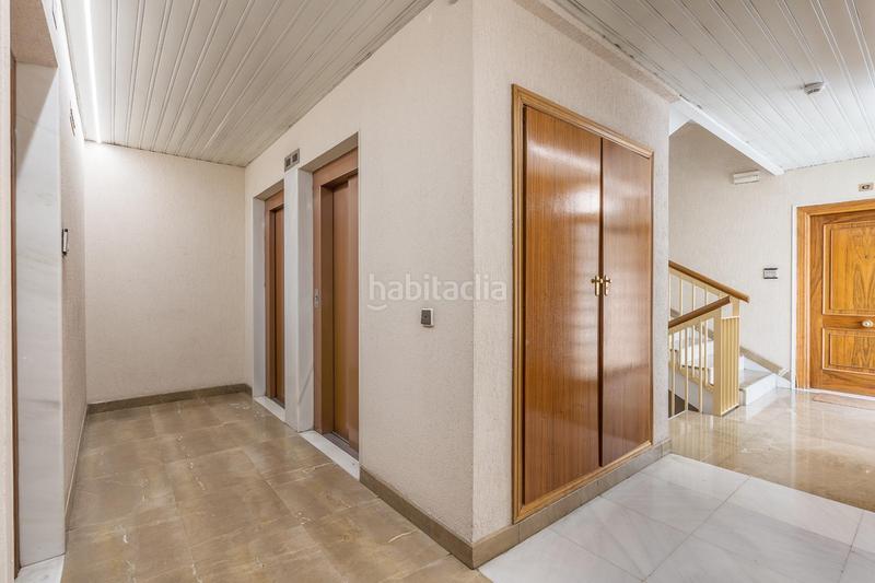 Foto e0151962-907c-4db1-97d6-fc28a64974a0. Piso fantastico piso en angel ganivet en San Matías - Realejo Granada