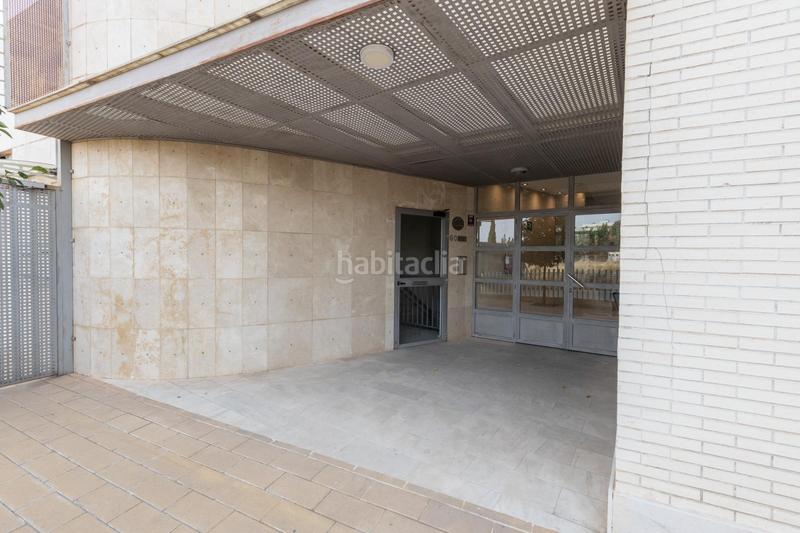 Foto 01fece4a-8c60-4bbd-8066-536e707aa03c. Piso fantástica vivienda con terraza junto al gimnasio we! en Granada