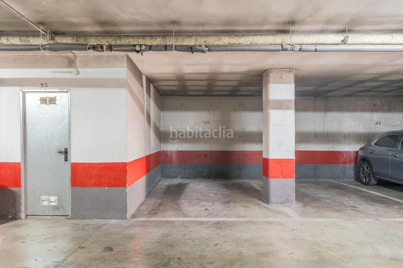Foto 18cf688b-e25a-433a-b285-41518020643e. Alquiler piso fantastico piso junto al hospital inmaculada!! en Granada
