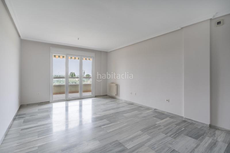 Foto f0dda004-a0d3-4d92-8234-01badb151ef8. Alquiler piso fantastico piso junto al hospital inmaculada!! en Granada