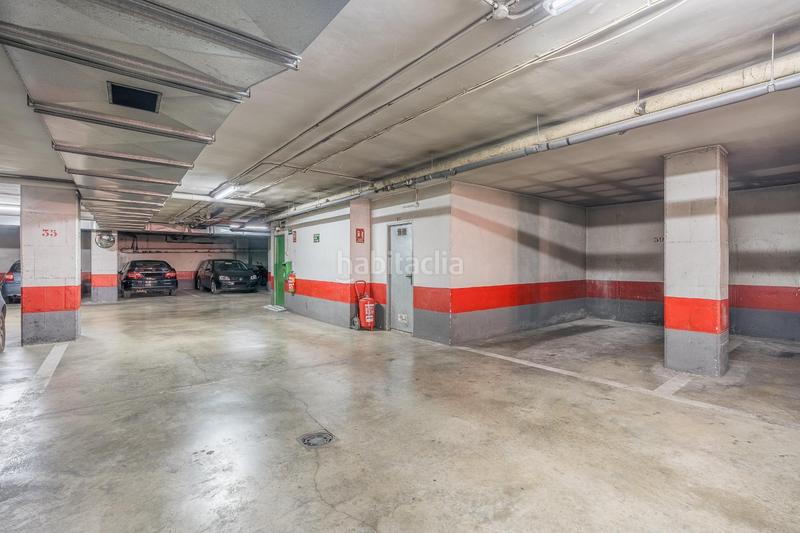 Foto 37e9563d-0aca-4a72-bc9f-c5d64e6a914b. Location appartement avec chauffage parking piscine dans Granada