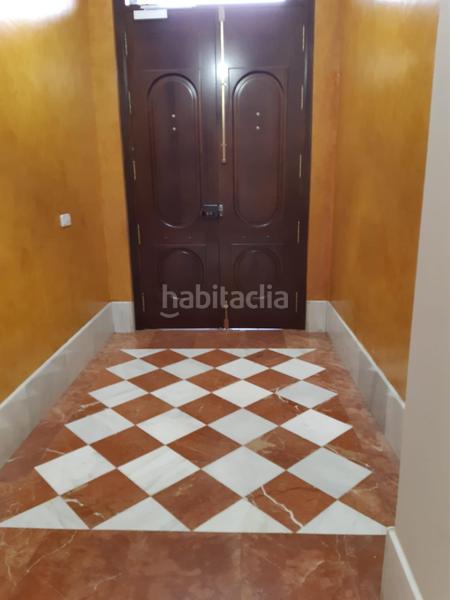 Foto b7bf1629-231d-44b2-a2ef-7b4210b2f4f1. Alquiler piso  junto a gran via!! en Centro - Sagrario Granada