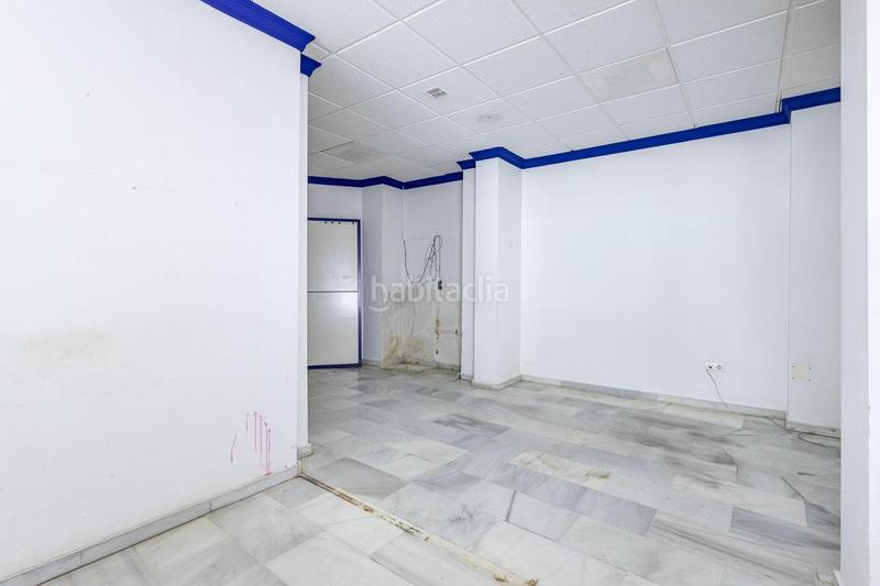 Foto ac7b39f3-17bb-4807-827f-38cbf24c24d9. Lloguer local comercial a san juan de dios 36 a Centro - Sagrario Granada