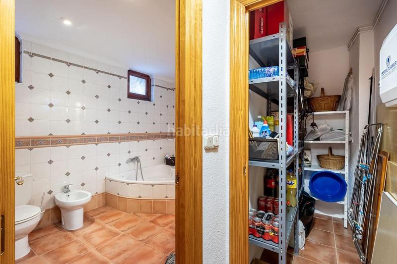 Foto b135dd28-1fd1-43ef-9e01-a01b42f2c93f. Xalet amb calefacció aparcament piscina a Padul