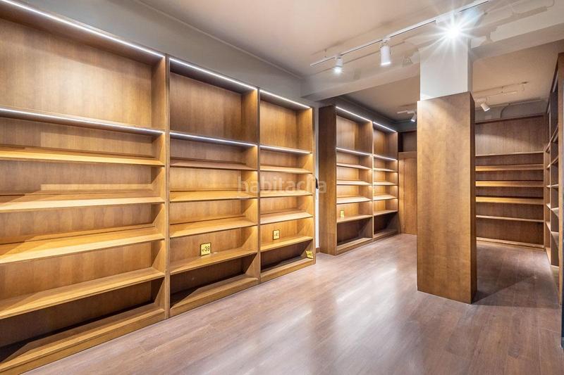 Foto 96e77728-6f95-4b53-9b5c-80e01f7d5121. Affitto locale commerciale in San Matías - Realejo Granada