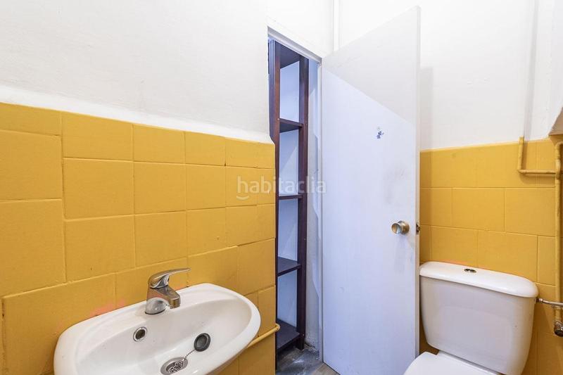 Foto 4d04448f-53b3-4bec-9ec0-89db00c8e05b. Alquiler local comercial magnífico local en ganivet!! en Granada