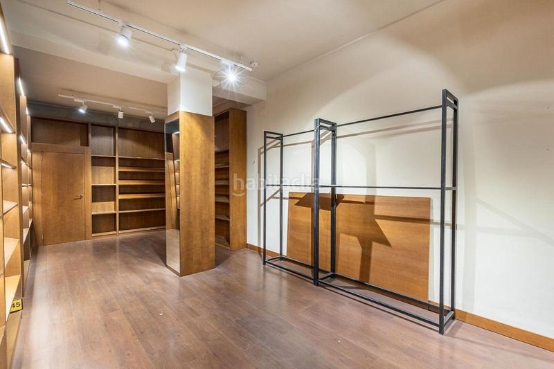 Foto afa72cce-4649-4de8-94a6-9f954ea82ec1. Alquiler local comercial magnífico local en ganivet!! en Granada