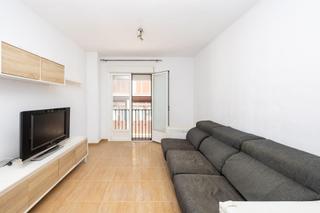 Flat in Padul. Acogedor piso a solo minutos del centro.