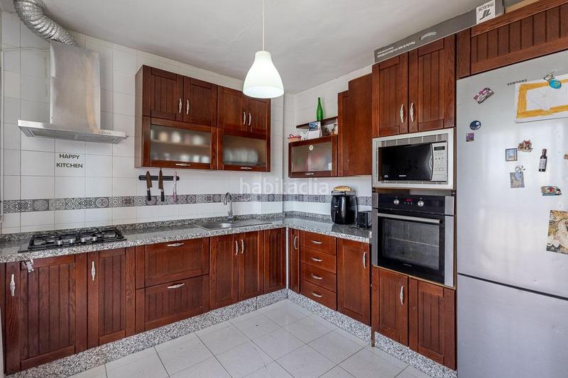 Foto ae878bc8-d507-4ed9-949b-b01637acba01. Dachwohnung mit heizung in Maracena