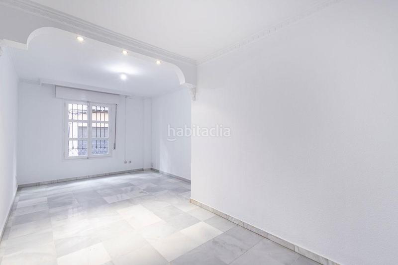 Foto 491ef32c-7962-4607-90ec-cc3c92773c2c. Alquiler piso precioso piso junto a san juan de dios en Granada